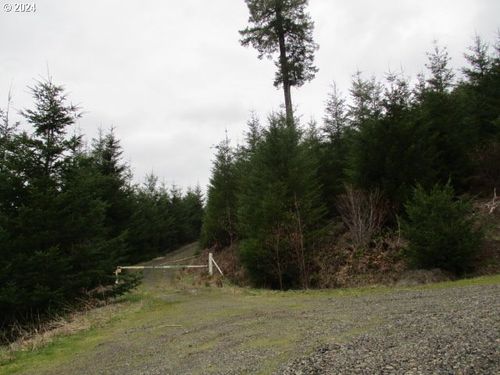 000 Rocky Top Rd, Cascadia, OR, 97329 | Card Image