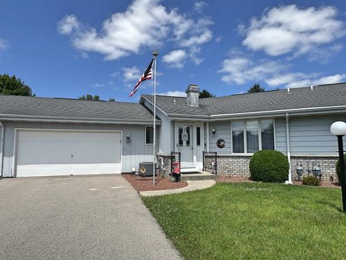 4025 Mackinac Dr, Janesville, WI, 53546-1446 | Card Image