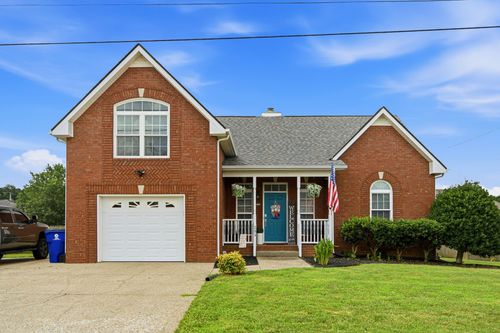 203 Cheyenne Dr, White House, TN, 37188-4325 | Card Image