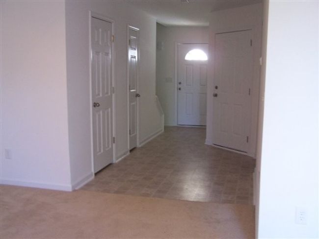 726 Bellview Way, Townhouse with 3 bedrooms, 3 bathrooms and null parking in Seneca SC | Image 6