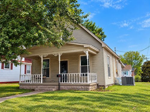 1123 Metropolis St, Metropolis, IL, 62960-1751 | Card Image