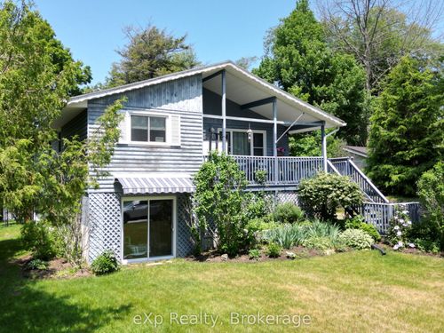 105 Menomini Rd, Kincardine, ON, N2Z2X3 | Card Image