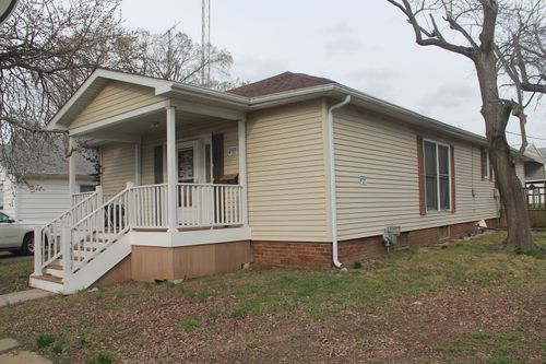 120 S 12th St, Herrin, IL, 62948-3622 | Card Image