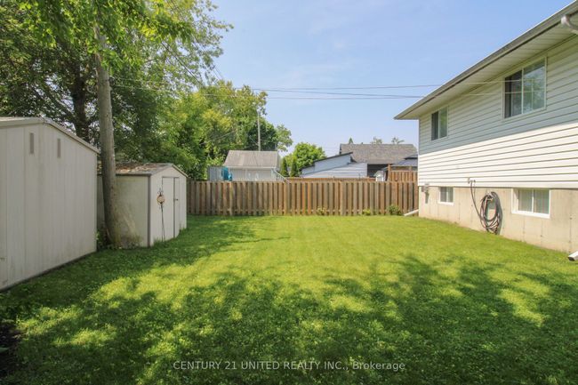 449 King George St, House other with 3 bedrooms, 2 bathrooms and 2 parking in Peterborough ON | Image 28