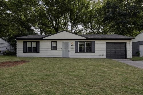 11303 Donnelly Ave, Kansas City, MO, 64134-3529 | Card Image
