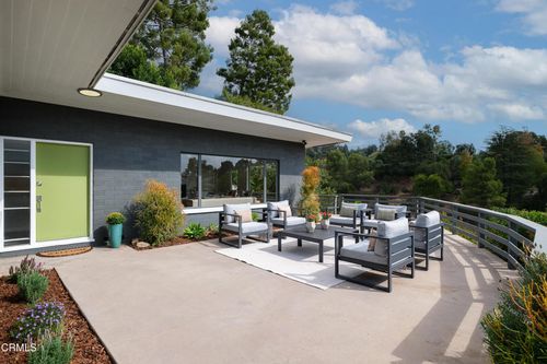 4644 Hillard Ave, La Canada Flintridge, CA, 91011 | Card Image