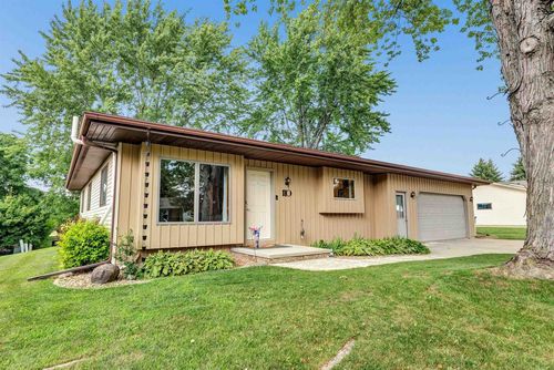 110 E Morningside Drive, KAUKAUNA, WI, 54130 | Card Image
