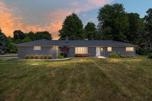 4790 Belzair Dr, Troy, MI, 48085-4708 | Card Image