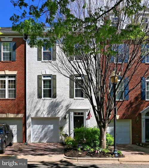5011 Waple Ln, ALEXANDRIA, VA, 22304-7726 | Card Image