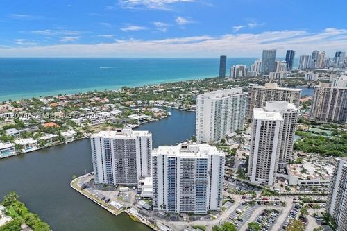 938-20505 E Country Club Dr, Aventura, FL, 33180-3438 | Card Image