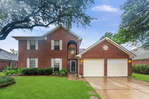 3820 Pin Oak Dr S, Pearland, TX, 77581-6149 | Card Image