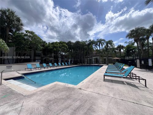 144-640 S Park Rd, Hollywood, FL, 33021-8704 | Card Image
