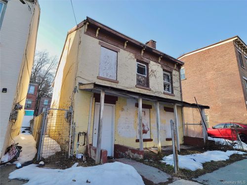163 N Miller St, Newburgh, NY, 12550-4508 | Card Image