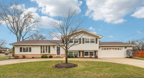 730 Lamorak Dr, Schaumburg, IL, 60193-3071 | Card Image