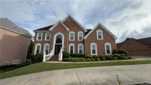 644 Masters Dr, Stone Mountain, GA, 30087-6027 | Card Image
