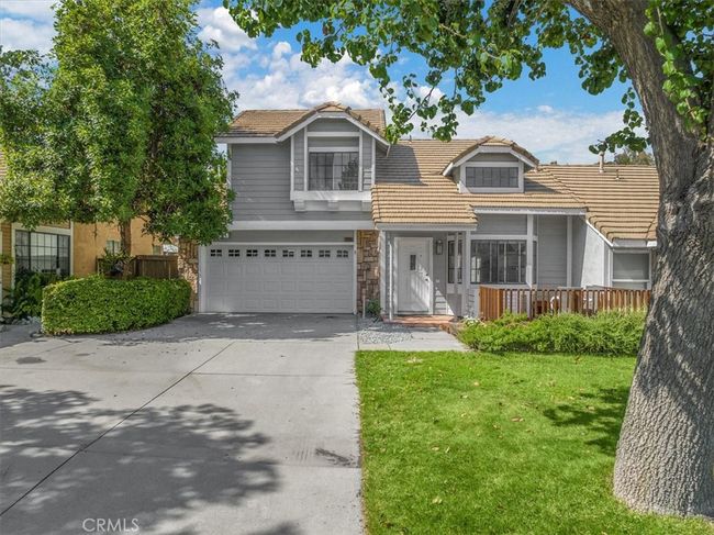 Front exterior with Mature Tree | Image 4