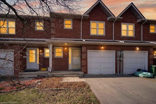 86 Rita Ave, Hamilton, ON, L8W1M5 | Card Image