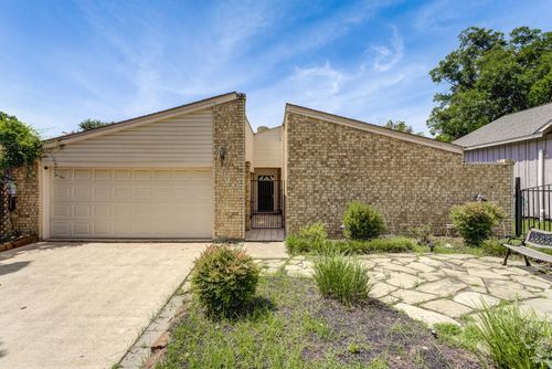 610 Higgins St, Humble, TX, 77338-4641 | Card Image