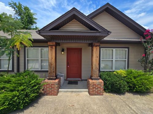 2711 Ridgecrest Dr, Bryant, AR, 72022-2659 | Card Image