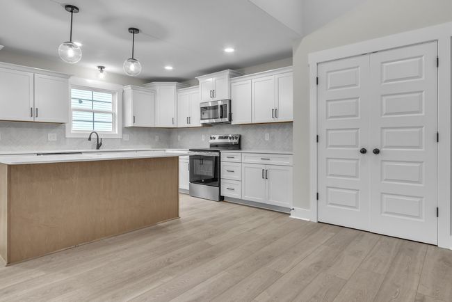 272 Edmondson Ferry Rd, House other with 3 bedrooms, 2 bathrooms and 2 parking in Clarksville TN | Image 10