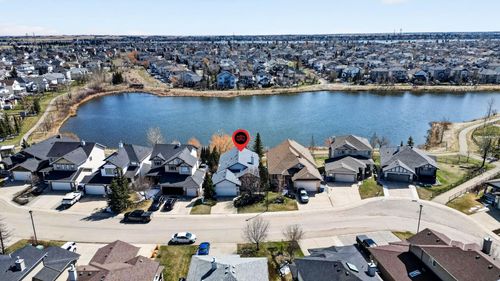 136 W Creek Glen, Chestermere, AB, T1X1P8 | Card Image