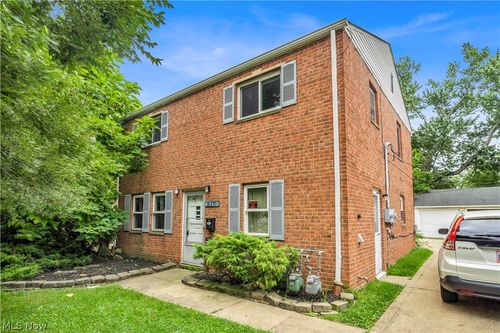 2up-21270 Crystal Avenue, Euclid, OH, 44123 | Card Image