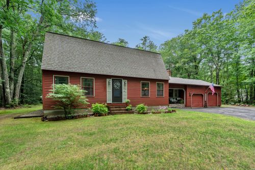 24 Gloria St, Gorham, ME, 04038-2218 | Card Image