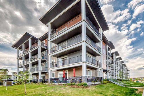 109-10 Walgrove Walk Se, Calgary, AB, T2X4E3 | Card Image