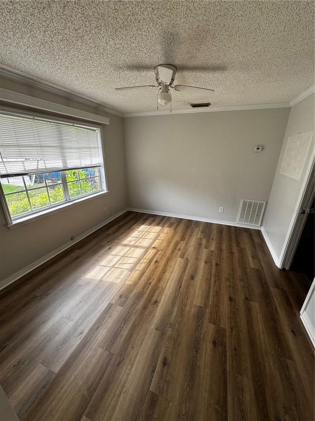 2115 Stewart Ln, House other with 3 bedrooms, 2 bathrooms and null parking in Mount Dora FL | Image 12
