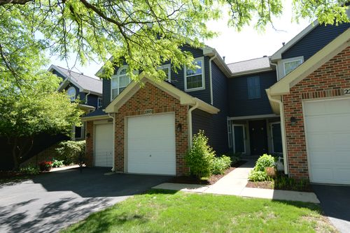 2205 Gladstone Ct, Glendale Heights, IL, 60139-4101 | Card Image
