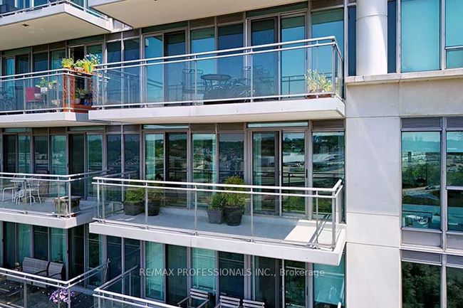 1203 - 2121 Lake Shore Blvd W, Condo with 1 bedrooms, 1 bathrooms and null parking in Etobicoke ON | Image 22