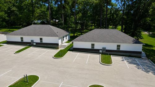 103 Summer Pl, Huntsville, TX, 77340-2213 | Card Image