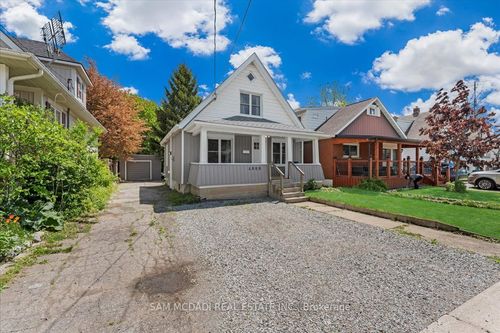 4088 Broughton Ave, Niagara Falls, ON, L2E3K6 | Card Image