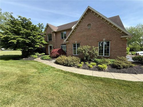 4114 Rochelle Drive, South Whitehall Twp, PA, 18104 | Card Image