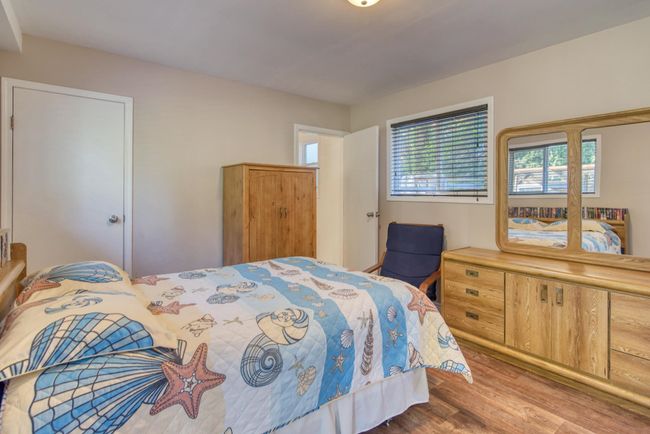 7631 Eureka Avenue, House other with 2 bedrooms, 2 bathrooms and null parking in Halfmoon Bay BC | Image 24