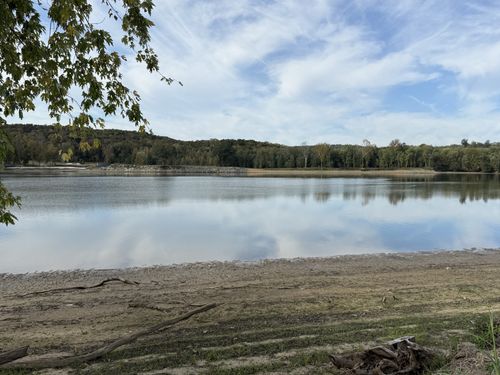 313 Hardin Bottom River Rd, Clifton, TN, 38425-4006 | Card Image
