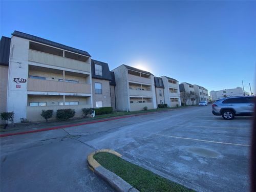 apt-23-8431 Hearth Dr, Houston, TX, 77054-2724 | Card Image