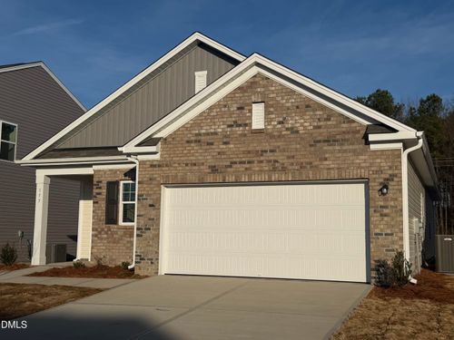 153 Babbling Brook Dr, Clayton, NC, 27520-4862 | Card Image