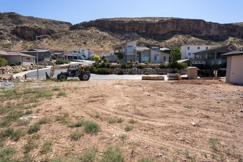459 N 200 E, La Verkin, UT, 84745-1208 | Card Image