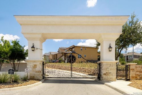 8451 Sierra Hermosa, San Antonio, TX, 78255-3374 | Card Image