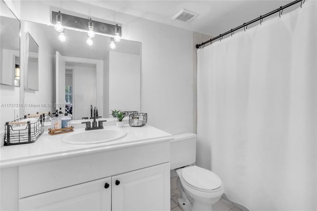 APT-206 - 12142 Saint Andrews Pl, Condo with 3 bedrooms, 2 bathrooms and null parking in Miramar FL | Image 19