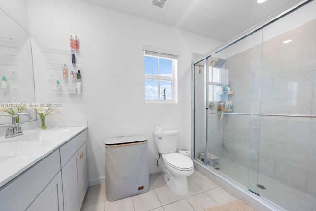 837 Se 16 Th Ct, Townhouse with 3 bedrooms, 3 bathrooms and null parking in Homestead FL | Image 17