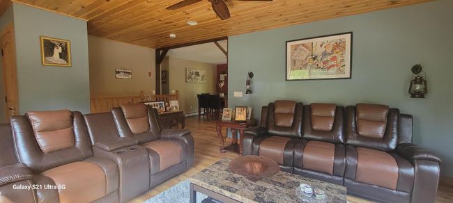 201 Creek Rd, House other with 5 bedrooms, 2 bathrooms and null parking in Champlain NY | Image 15