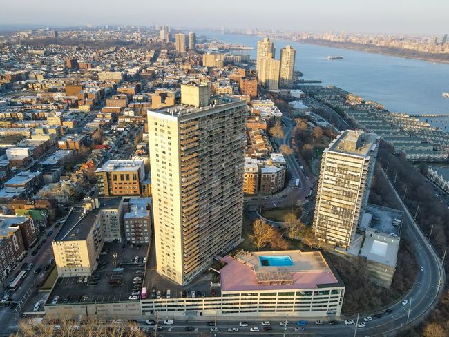 APT-3K - 6040 Kennedy Blvd E, Home with 0 bedrooms, 1 bathrooms and null parking in West New York NJ | Image 27