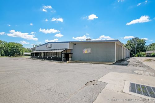 814 E Cherokee Ave, Sallisaw, OK, 74955-4848 | Card Image