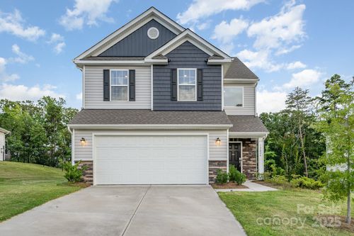 18026 Stark Way, Charlotte, NC, 28278-4410 | Card Image
