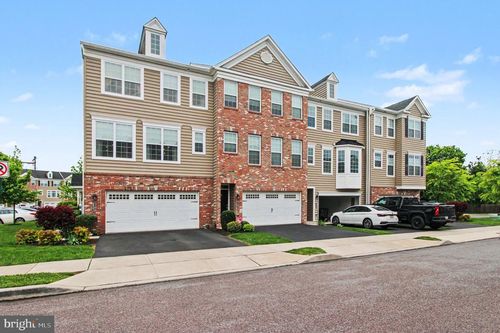 100 Arlington Ln, TELFORD, PA, 18969-1387 | Card Image