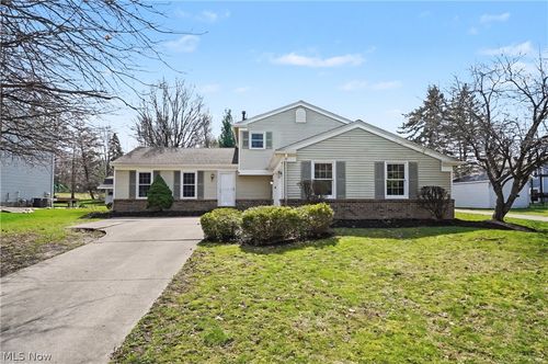 380 Sturbridge Dr, Medina, OH, 44256-2839 | Card Image