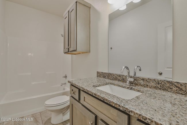 4 Kemper St, Home with 10 bedrooms, 8 bathrooms and 1 parking in Lubbock TX | Image 12