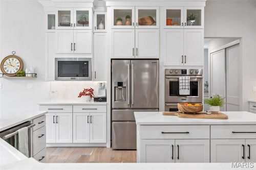 115 Markham Trail Ln, Defiance, MO, 63341-2502 | Card Image